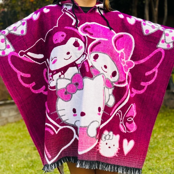 Youth size alpaca poncho hello kitty design poncho hooded lightweightsize 12